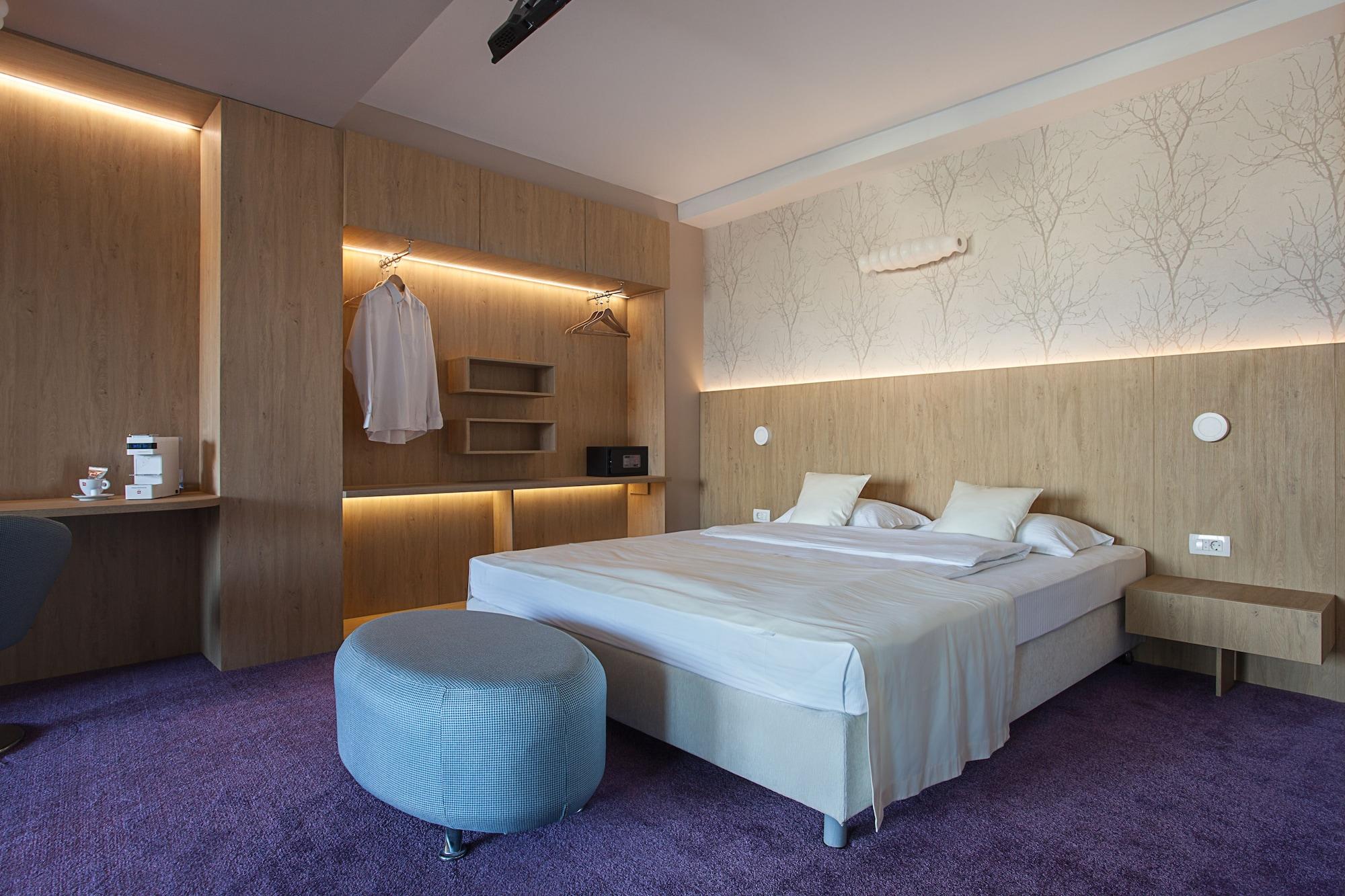 City Park Hotel Skopje Exterior photo